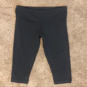 Lululemon Cropped Leggings Size 6